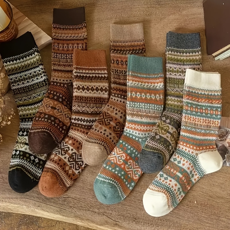 Ethnic Fashion Design - 女性用ミッドカーフソックス,レトロソックス,ファッショナブルなチャンキーデザイン,エスニックスタイル,7色
