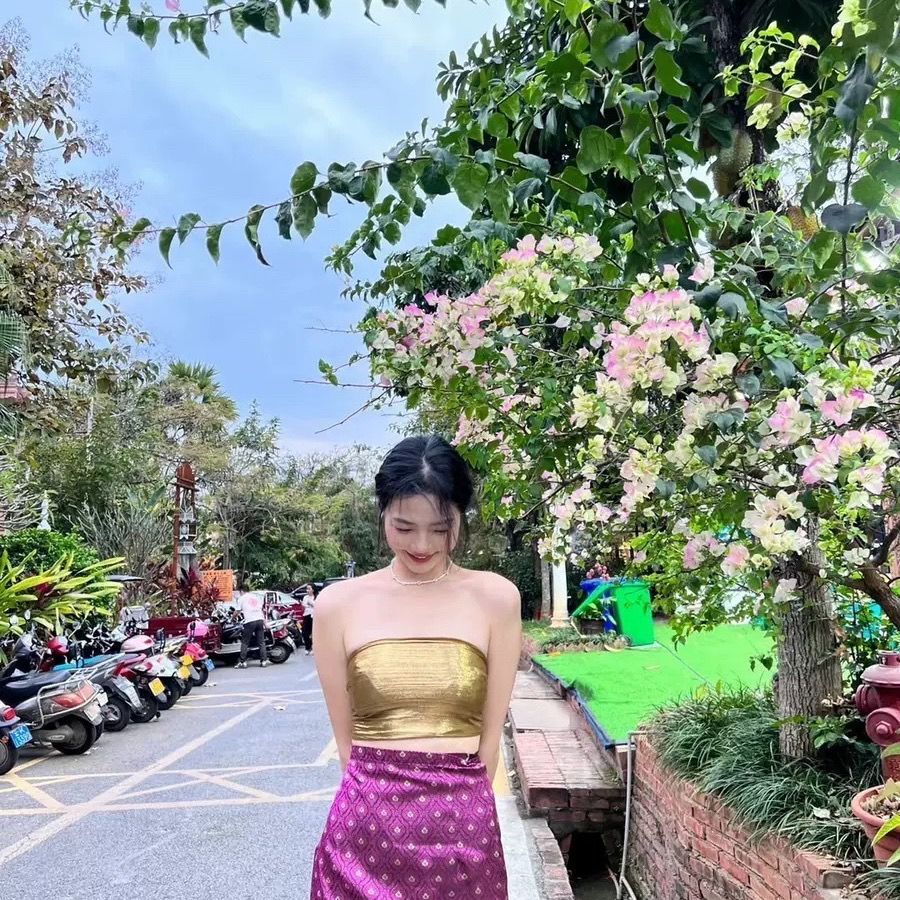 タイ民族衣装 エスニックコスチューム タイ ミャンマー 女性 - Batik Sarong Wrap のレビューと価格